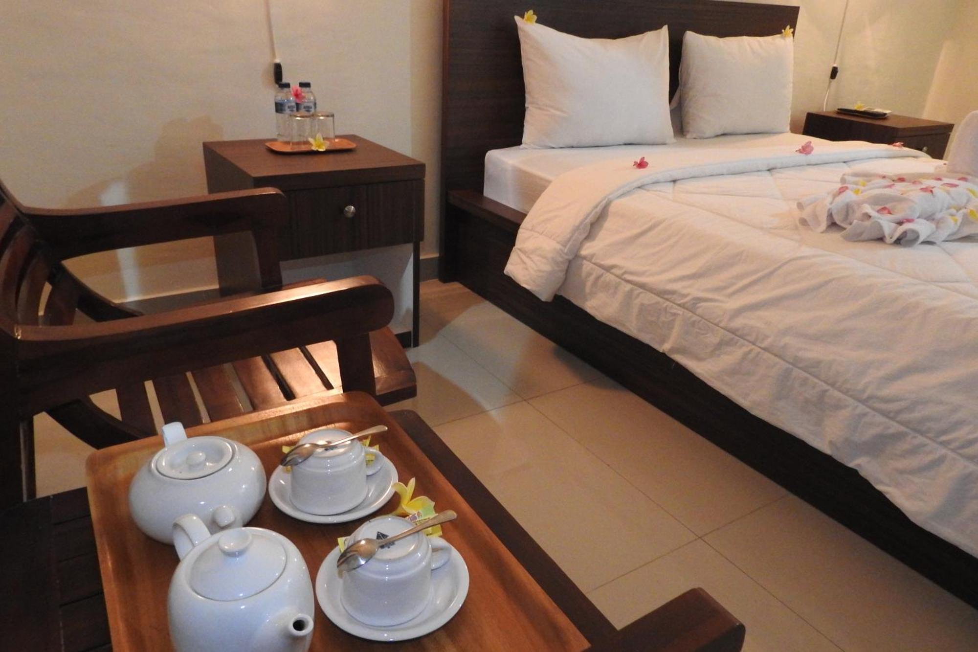 D'Batur Hotel Senggigi Room photo
